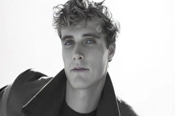 Trey Kulley Majors Biography: Modeling, Acting, and Family Legacy